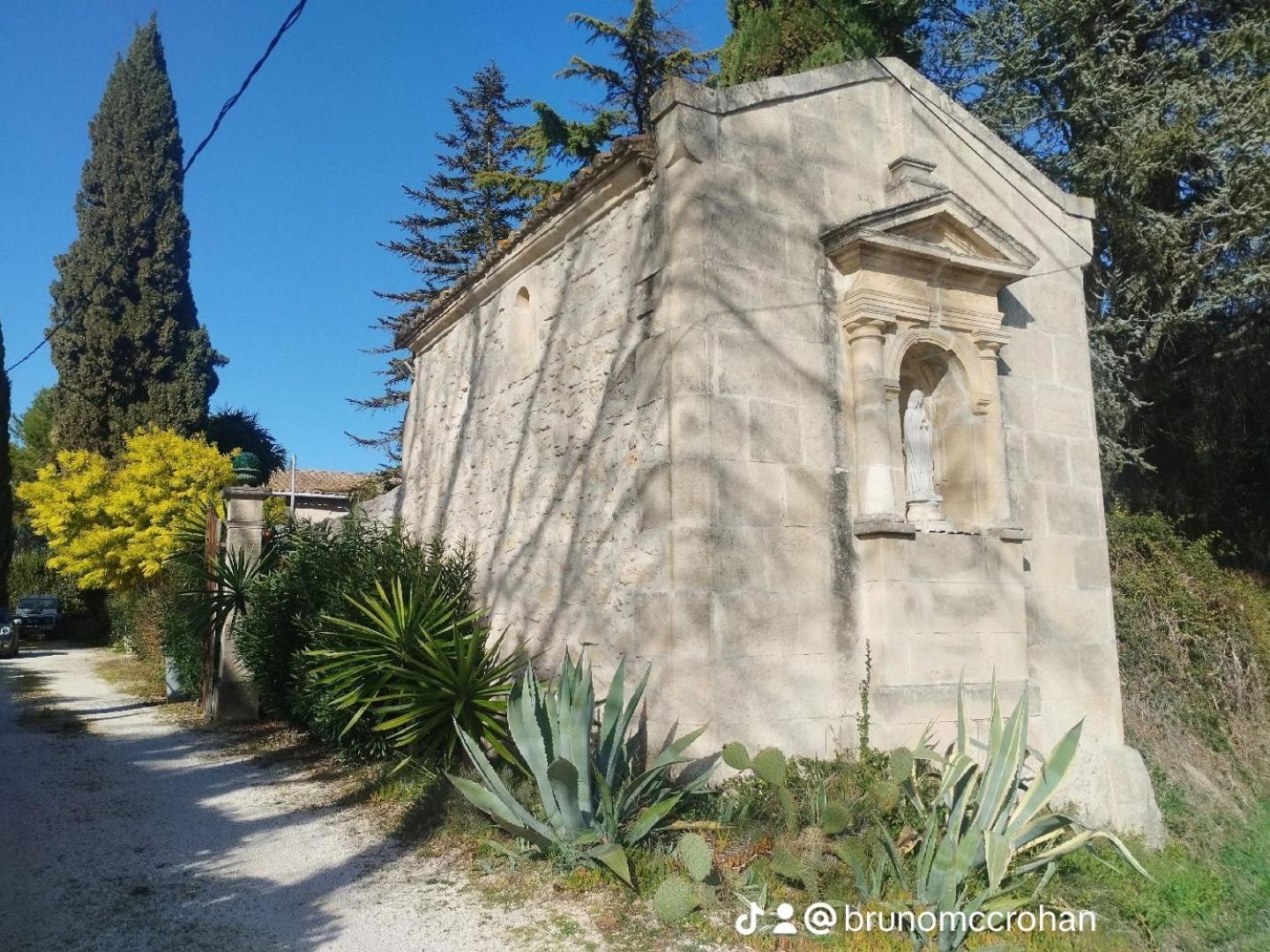 Mas De La Chapelle Sainte-Elisabeth Villa Tarascon Exterior photo